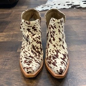 Ariat Dixon booties size 7.5